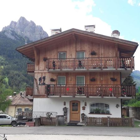 Ciasa Ciampedie Vigo di Fassa Exterior foto